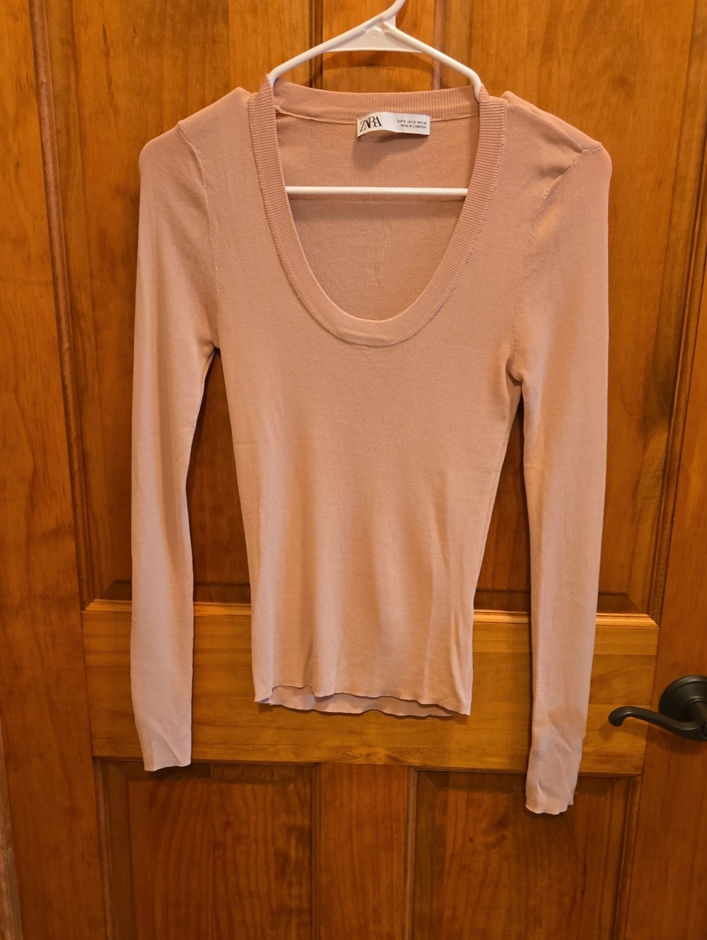 Zara Long Sleeve Scoop Neck Top Size S